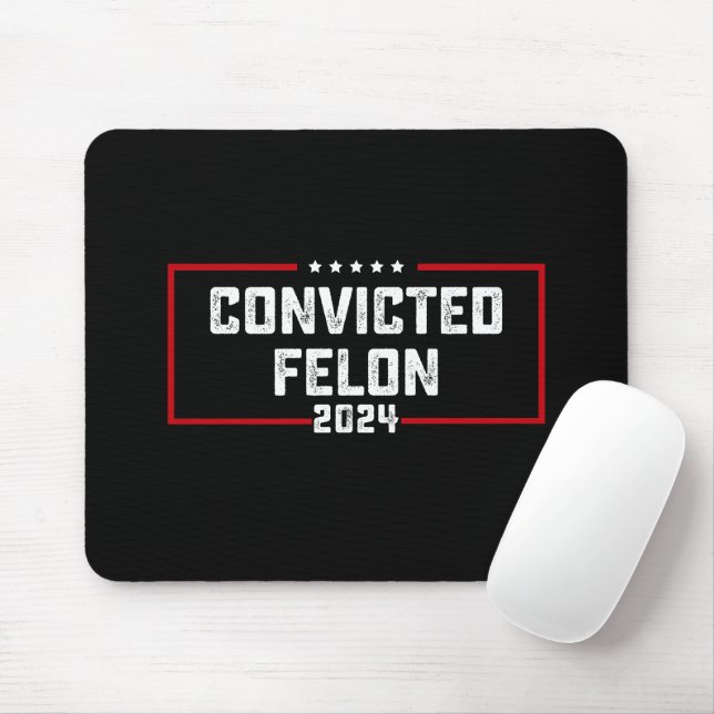 Tapis De Souris Je vote pour le condamné Felon Pro Trump 2024 (Avec souris)