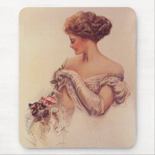 Tapis De Souris Jolie femme tenant un chaton (par Harrison Fisher)
