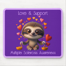 Jolie MS Baby Sloth entourée de ♥️ s