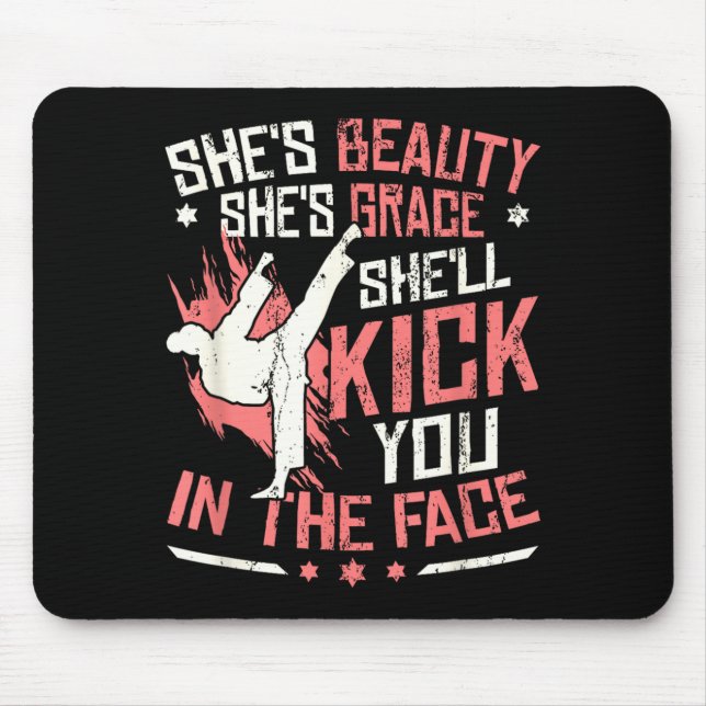 Tapis De Souris Karate Girl aime le karaté (Devant)