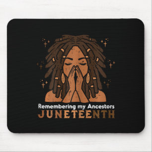 Tapis De Souris La dix-neuvième femme noire évoquant des ancêtres