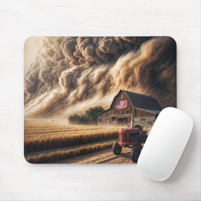 Tapis De Souris La ferme des plaines du Midwest dans une tempête d (Avec souris)