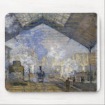 Tapis De Souris La gare Saint-Lazare, Monet<br><div class="desc">Oscar-Claude Monet (14 novembre 1840 - 5 décembre 1926) était un peintre français, un fondateur de la peinture impressionniste française et le praticien le plus constant et le plus prolifique de la philosophie du mouvement d'exprimer ses perceptions avant la nature, surtout en ce qui concerne la peinture en plein air...</div>
