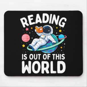 Tapis De Souris La lecture est un astronaute spatial hors de ce mo