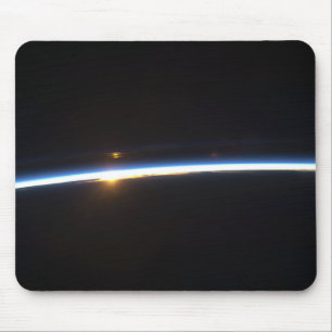Tapis De Souris La ligne mince de l'atmosphère terrestre