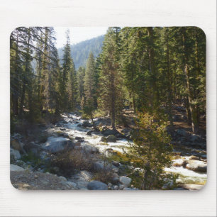 Tapis De Souris La rivière Kaweah dans le parc national de Sequoia