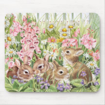 Lapins en fleurs