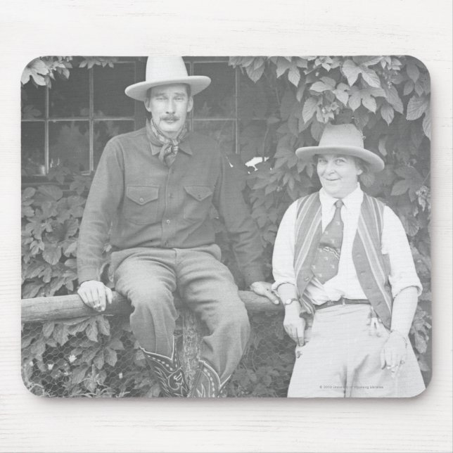 Tapis De Souris Larry Larom et une pose de femmes (Devant)