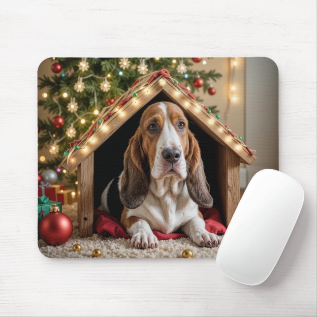 Tapis De Souris Le Basset de Noël dans une niche (Avec souris)