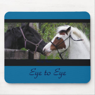 Tapis De Souris Le cheval observe Mousepad