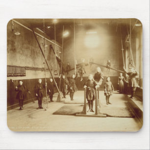 Tapis De Souris Le gymnase de la fille à l'établissement sourd et