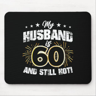 Tapis De Souris Le mari de femmes a 60 ans et est chaud cool 60e a
