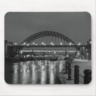 Tapis De Souris Le pont Tyne de nuit