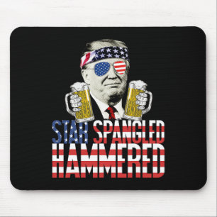 Tapis De Souris Le Président américain Donald Trump en martelé