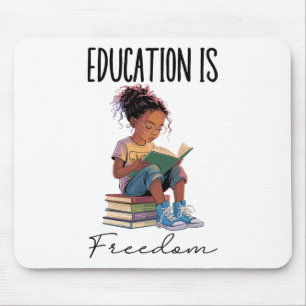 Tapis De Souris L'éducation est la liberté Livres de professeur no