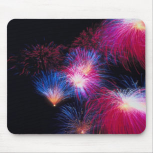 Tapis De Souris Les aérolithes de Patrotic volent, des feux