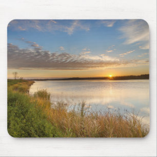Tapis De Souris Lever de soleil sur les zones humides à Arrowwood 