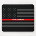 Tapis De Souris Ligne rouge mince élégante drapeau noir<br><div class="desc">Ayez facilement votre texte. Une ligne rouge mince symbolique personnalisée sur un drapeau des USA comme exposition d'appui aux sapeurs-pompiers et à une idée de cadeau pour la récompense, l'obtention du diplôme, le mémorial, et les occasions de souvenir. Lien employez "contact ce concepteur" pour nous contacter avec vos demandes spéciales...</div>