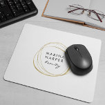 Tapis De Souris Logo Abstrait Faux Gold<br><div class="desc">Chic mousepad personnalisé affiche votre nom d'entreprise ou le choix de texte personnalisé en noir,  à l'intérieur d'un faux élément abstrait cercle de feuille d'or sur un arrière - plan blanc.</div>
