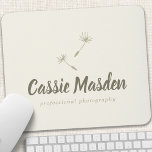 Tapis De Souris Logo d'entreprise botanique rustique Dandelion See<br><div class="desc">Dandelion Seed Rustic Botanical Business Logo Mouse Pad. Cet élégant design d'entreprise moderne à la mode est doté d'une paire de graines de pissenlit botanique fleurie. Parfait pour toute entreprise professionnelle.</div>
