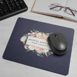 Tapis De Souris Logo floral antique | Blush & Navy<br><div class="desc">Le logo floral élégant mousepad design comprend votre nom et/ou nom d'entreprise encadré d'une bordure de fleurs d'aquarelle luxuriante en rose rousse,  vert sauge,  pêche et crème,  sur un arrière - plan bleu marine foncé de minuit.</div>
