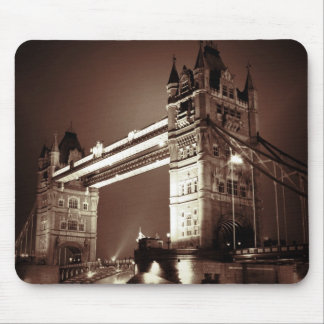 Tapis De Souris London Tower Bridge en soirée