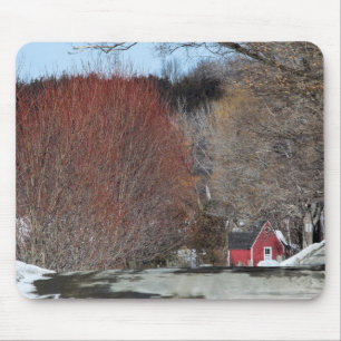Tapis De Souris Maison rouge sur la voie