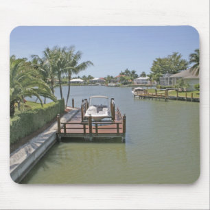 Tapis De Souris Maisons et quais sur le canal Marco Island Floride