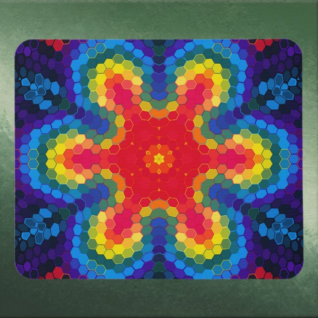 Tapis De Souris Mandala Hexagonal Rouge Jaune et Bleu (Red Yellow and Blue Hexagon Mandala Mouse Pad by Wormhole Orbital)