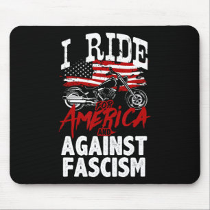 Tapis De Souris Manifestation de motards anti-Trump résistant cont
