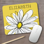 Tapis De Souris Marguerite lunaire jaune et blanc avec texte perso<br><div class="desc">Un morceau d'art zen et fantaisiste,  hipster. Vous pouvez ajouter un nom,  un monogramme ou un autre texte personnalisé. Si vous avez besoin de déplacer l'art autour,  cliquez sur le bouton personnaliser pour apporter des modifications.</div>