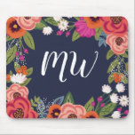 Tapis De Souris Marine Coral bleu Boho cadre de fleurs Monogramme<br><div class="desc">Tapis de souris fleuri avec cadre de fleurs dessinées à la main en orange,  rose chaud,  rouge corail,  et rose pâle contre un arrière - plan bleu foncé. Ajoutez votre initiale dans un joli script de calligraphie blanc.</div>