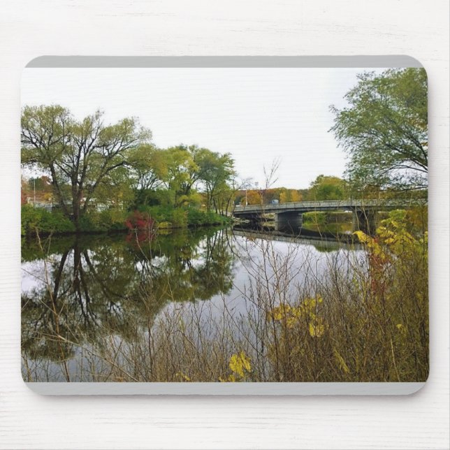 Tapis De Souris Milwaukee River, West Bend, Wisconsin (Devant)