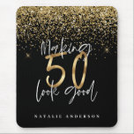 Tapis De Souris Modern typography gold glitter chic 50th birthday<br><div class="desc">Celebrate your 50th birthday in style with this black,  white and gold glitter effect making 50 look good design. A modern design with script text and bold graphics. Change the colour to customise. Part of a collection.</div>