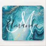 Tapis De Souris Monogramme Abstrait en marbre bleu<br><div class="desc">Unique monogramme de marbre bleu mat abstrait de souris. Ajoutez votre nom et votre initiale. Cliquez sur personnaliser pour modifier ce modèle et modifier la police,  la couleur,  le style,  etc</div>