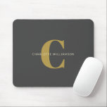 Tapis De Souris Monogramme chic simple en or noir<br><div class="desc">Simple élégant Nom de monogramme chic en noir et or Pad de souris</div>