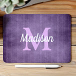Tapis De Souris Monogramme Lilac Vintage violet à rayures rétro<br><div class="desc">Ce design présente un motif à rayures vintages en violet avec des rayures en lilas clair. Personnalisez-le avec votre initiale monogramme en lilas et votre nom en écriture rétro blanche.</div>