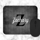 Tapis De Souris Monogramme rétro Vintage rayé gris personnalisé<br><div class="desc">Ce design présente un motif vintage de rayures noires sur un arrière - plan gris fusain. Personnalisez-le avec votre initiale monogramme en noir et votre nom en écriture rétro blanche.</div>