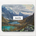 Tapis De Souris Montagnes alpines pittoresques photo<br><div class="desc">Plaque de souris avec une belle photo nature. Doté de montagnes alpines enneigées et d'étangs tranquilles nichés dans la vallée de ces montagnes majestueuses.</div>