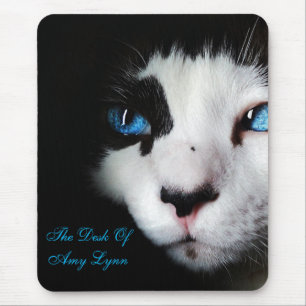 Tapis De Souris Mysterious Blue Eyed Tuxedo Cat MousePad