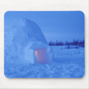 Tapis De Souris NA, Canada, Manitoba, Churchill. igloo arctique
