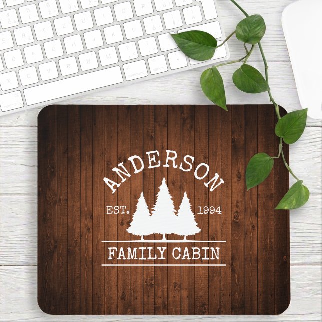 Tapis De Souris Nom de famille Cabane Impression sur bois rustique (Customize to change text size or text style.)