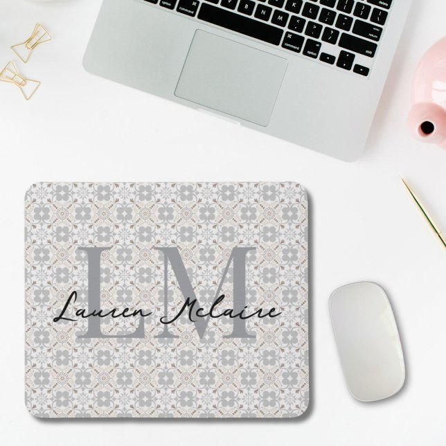 Tapis De Souris Nom en écriture monogramme de carreaux espagnols é (mousepad with elegant spanish tile design and custom monogram and script name personalization)