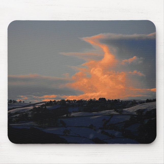 Tapis De Souris Nuage de neige sur Newtown, Powys (Devant)