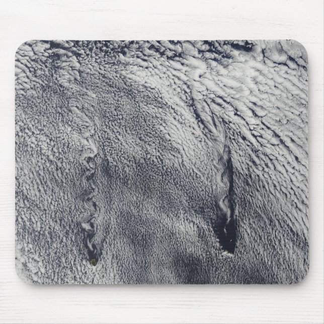 Tapis De Souris Nuages sur les îles Juan Fernandez (Devant)