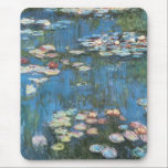 Tapis De Souris Nymphéas par Claude Monet, Impressionnisme Vintage<br><div class="desc">Nymphéas (1914) par Claude Monet est une peinture de nature d'art fin impressionniste vintage. L'une des nombreuses variations de peintures florales de nénuphars que Monet a peintes au bord de l'étang dans son jardin de fleurs à Giverny, France. À propos de l'artiste : Claude Monet (1840-1926) était un fondateur du...</div>