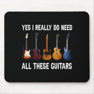 Tapis De Souris Oui, j'ai vraiment besoin de toutes ces guitares 