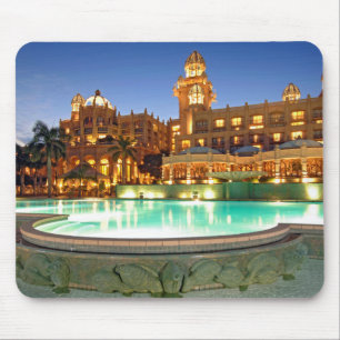Tapis De Souris Palais de l'Hôtel et piscine de la ville perdue