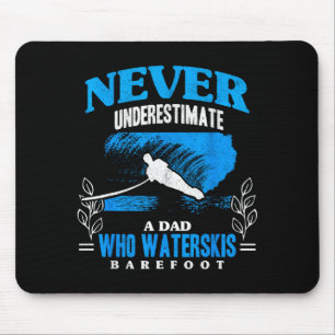 Tapis De Souris Papa fait du ski nautique pieds nus sur les vagues