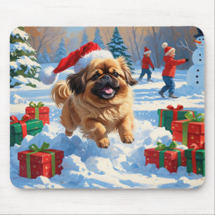Tapis De Souris Pekingese Chien courant dans la neige avec le Casq